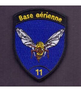 Base aérienne 11