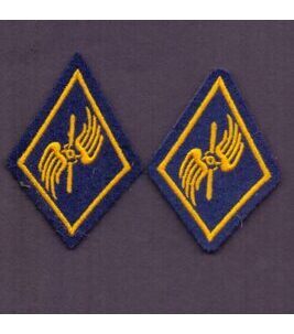 Paire de cols de sapeurs d'aérodrome des troupes du génie